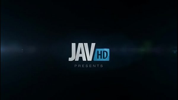 Plaisirs sexuels en groupe pour accro au porno Hana