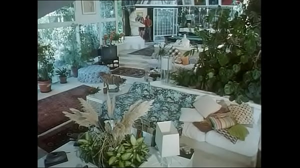 MOANA POZZI in Forever Yours (Originalversion)