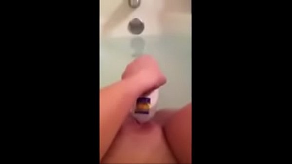 girls fucking bottles