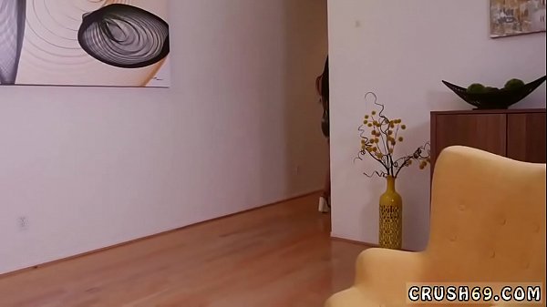 Salope hardcore prend les choses à la dure, le plus grand stepboss du monde