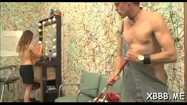 Alle troie piace partecipare molto spesso alle sessioni di sfondamento delle palle