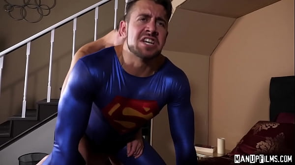 Superman Dante Colle domina il cattivo Michael Delray! Cosplay Castità!