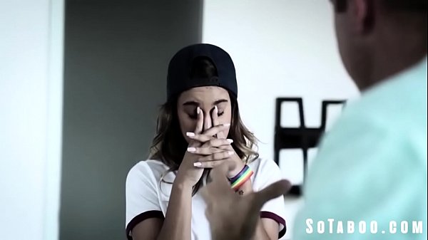 Sensuale ragazza teenager lesbica