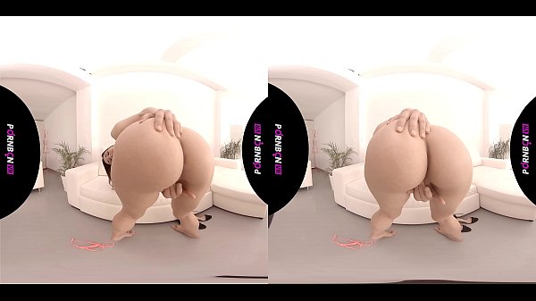 4K VR LA calda attrice porno Valentina Bianco si spoglia, mostrandoti il ​​suo corpo e i suoi piedi, giocando con il tuo cazzo e scopandoti nella realtà virtuale.