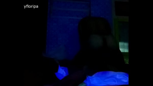 @jrboyfloripa from Twitter taking it hot under black light