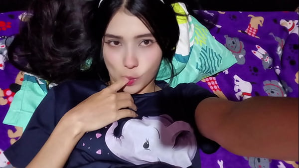 &iquest_No te encanta cuando las chicas inocentes hablan sucio? (CASERO REAL)