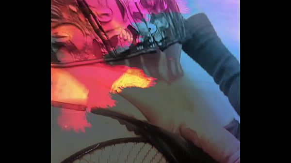 Sissy-Schlampe Kandi bekommt ihren Arsch versohlt. Trance-Musikvideo