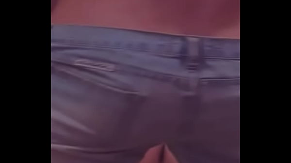 Compañero me come la verga después de estudiar para un examen