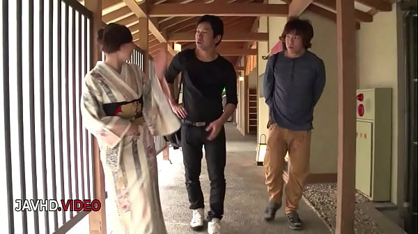 Aoi Mizunos Sultry Outdoor Japanese Blowjob Thrills Fans Minds