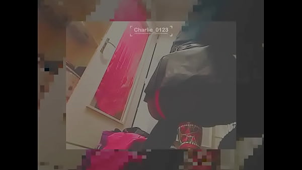 Sous le vent frais des frissons br&ucirc_lants