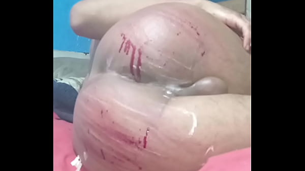 Appena rasato, mi sono accaldato, mi sono grattato ed è uscito qualcosa di bello che mi ha addirittura spaventato e ho quasi pianto di piacere