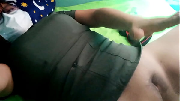 ¡¡VIRAL DE LA LIMPIEZA VIEJA Y SUCIA!! INCREIBLE LO QUE TIENE ESTA VIEJA EN SU VAGINA. ES UNA PUTA MUY SUCIA Y CALIENTE. PORNO CASERO REAL DE VIEJAS