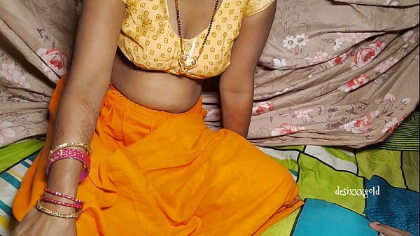 Miglior Sesso Ho aperto i pantaloni e ho preso il pene in mano. Il tuo pene è molto grosso, applica un po' d'olio sul tuo pene. allora fanculo a me