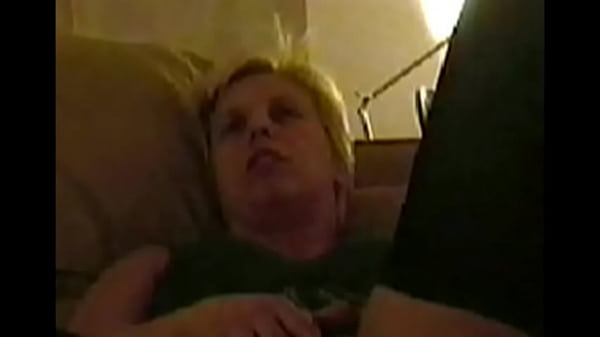 Sophie Heels - update #1 - OUD FILMPJE IN SPIJKERROKJE ‐ Gemaakt met Clipchamp - Jul 18, 2024