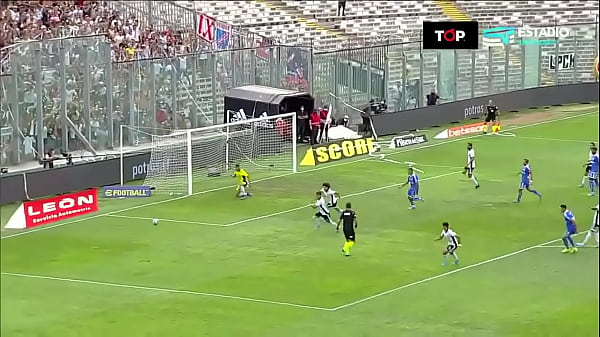 Colo colo se pone caliente y se folla a la delicada U de chile