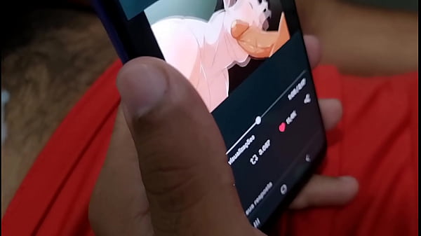 Gato se masturbando assistindo gay peludo Hentai