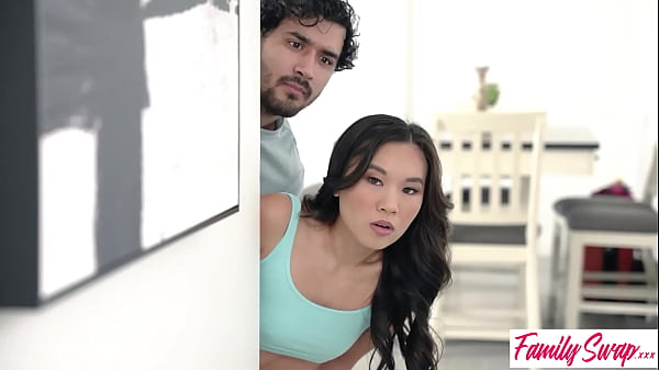 &quot_Bem, se eles estão fodendo, nós deveríamos estar fodendo também&quot_ Swapmom Christy Love diz para swapdad