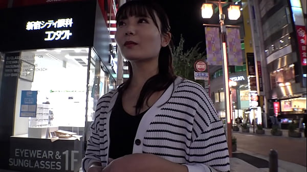 Sexy sexy Teen dances