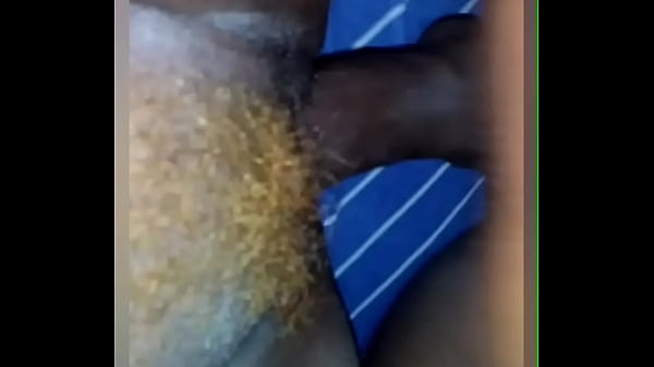 Bucetinha descolorida para o carnaval